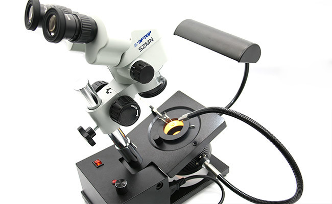 LED Optic Fiber Light Gem Microscope with Magnification of 7.0X - 45X R1S-15