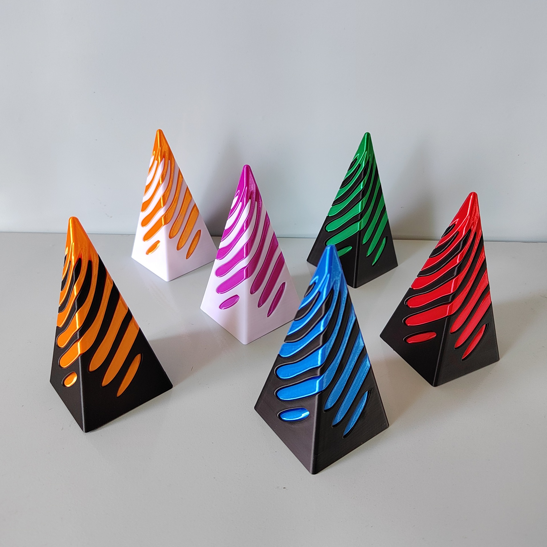 3d Printed Fidget Toy Plastic Pla Spiral Pyramid Cone Impossible Fidget Cone for Unisex
