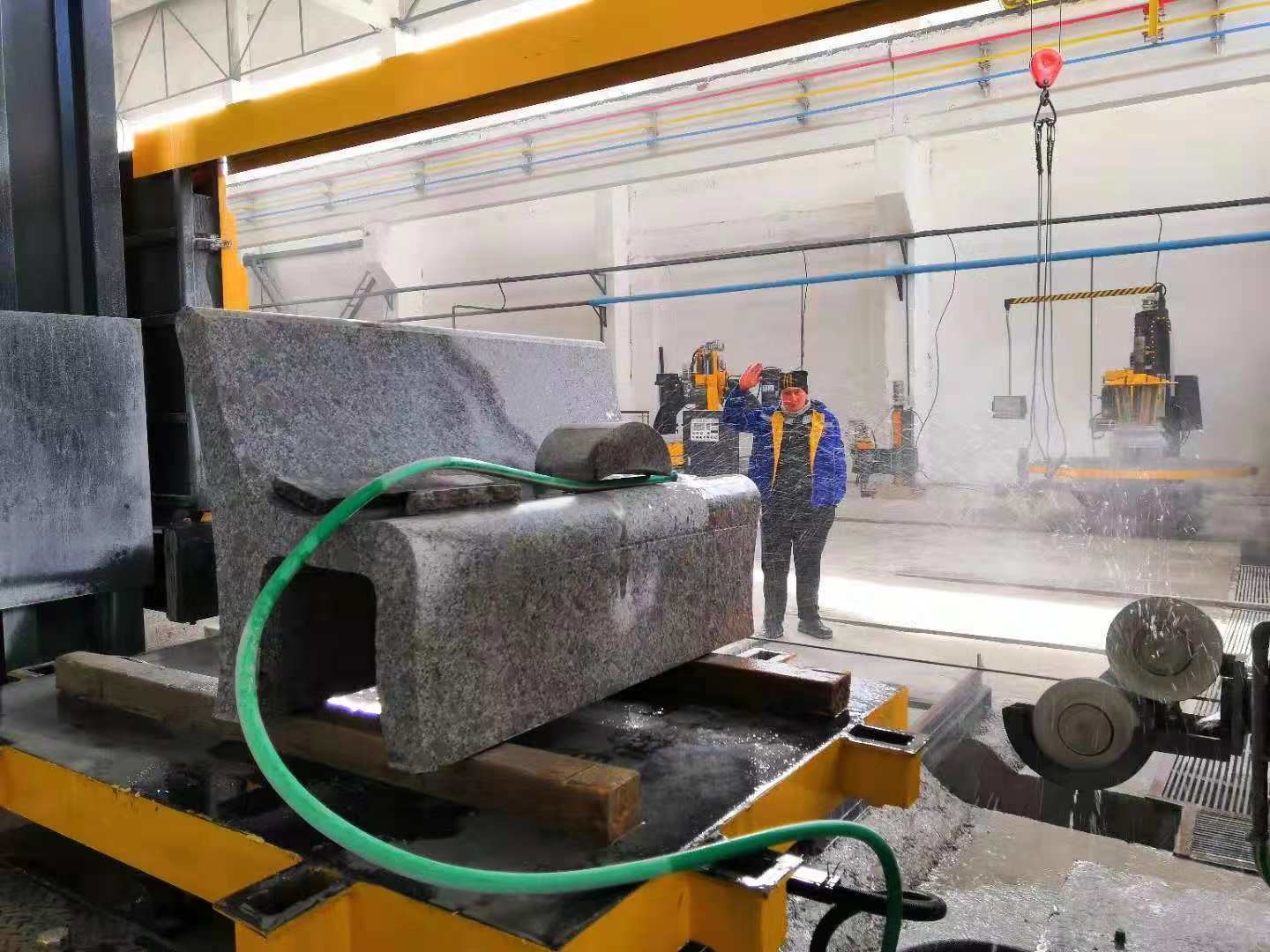 4 Axis Diamond Wire Saw Machine For Processing The Circular Stone Slab，column，letter，characters