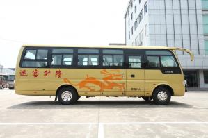 Quality Low Fuel Consumption Right Hand Drive Vehicle Star Minibus Petrol / Diesel wholesale