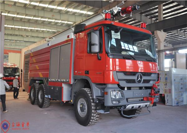 6X6 Drive 440kw Engine Airport Fire Truck for Rapidly Rescuing Aircraft