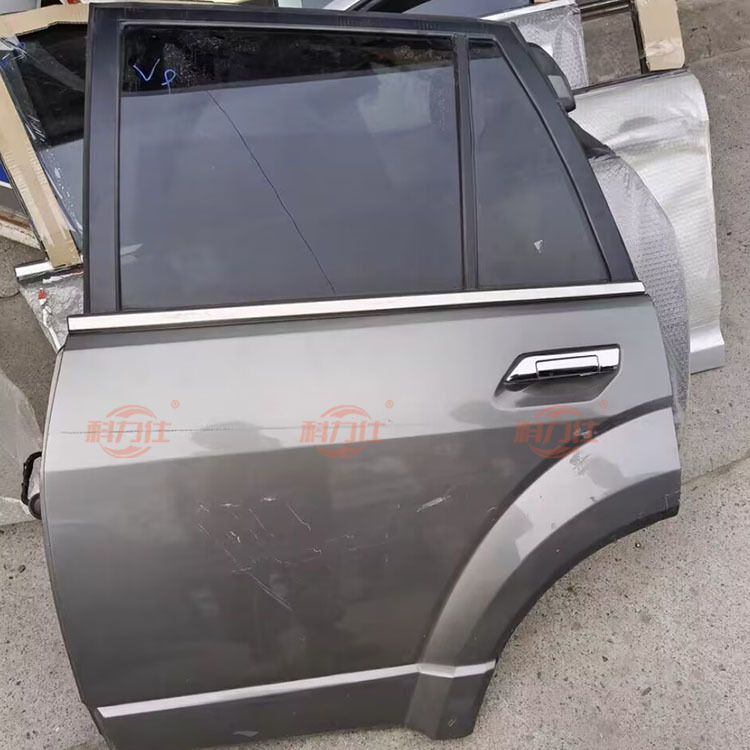 Original disassembled parts of the left rear door of the Great Wall H-a-val H5