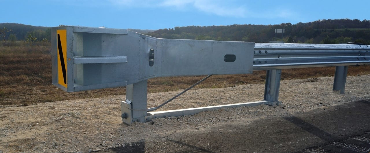 Galvanized Powder Coated Straight Barrier SKT Terminal End Wings Straight Barrier