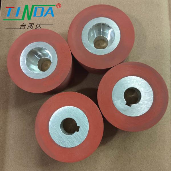 Smooth Surface High Temperature 350 Degrees Silicone Roller Top low Wheel For