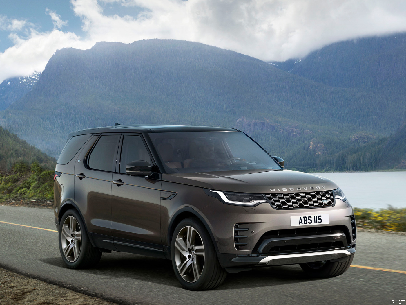 2023 Rand Rover Discovery SUV 2.0T 300HP L4 Turbo Gasoline 7-Seater Electric Copilot Seat Adjustment Automatic Gear Box