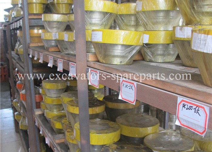 Komatsu PC200-7 PC200-6 Excavator Hydraulic Cylinder Head 707-27-13660 707-36-13500 07165-16870