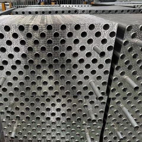 14.3mm Anticorrosive Louvered Fins Aluminium High Heat Transfer Performance Condensing Louvers 34*29.5