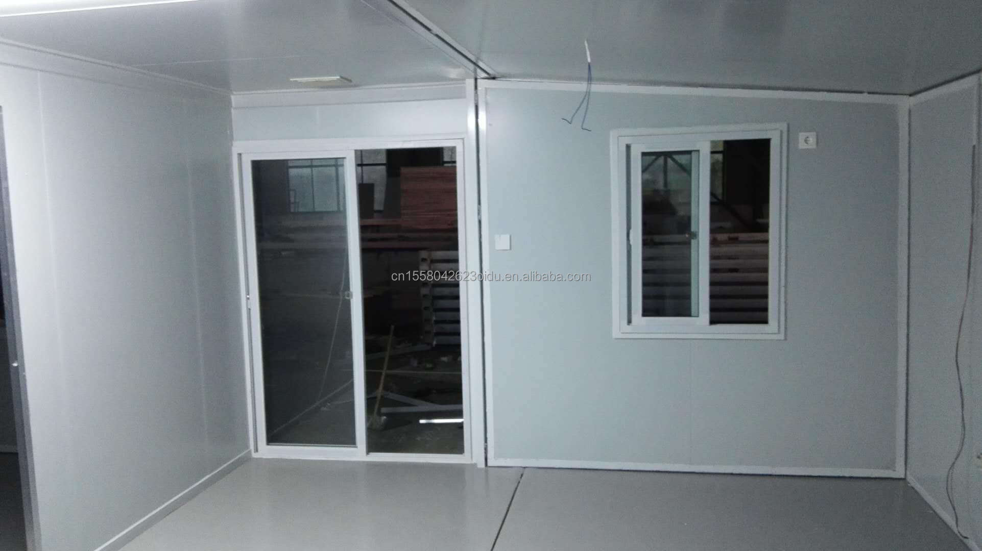 Main structure Galvanized Steel Square Tubes Prefabricated Tiny Container House in Customized Color for Outdoor Living