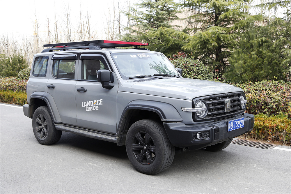 Aluminum Alloy Flat Roof Racks Platform for GWM Tank 300 Enhance Your Vehicle's Look