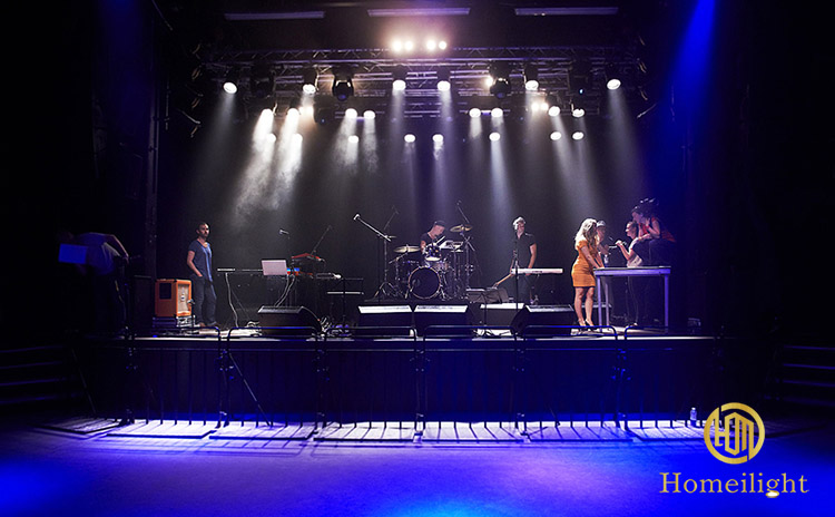 RGBW 4in1 Warm White / Cool White 100W COB LED Par Light For Indoor And Studio Theater