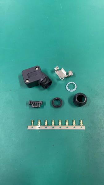 Metal / Plastic Servo Motor Connectors 16A-30A Current Rating Gold / Silver
