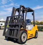 3 Ton 3.5 Ton 3000kg Triple Mast Diesel Forklift for Home Off Road 4X4 Rough