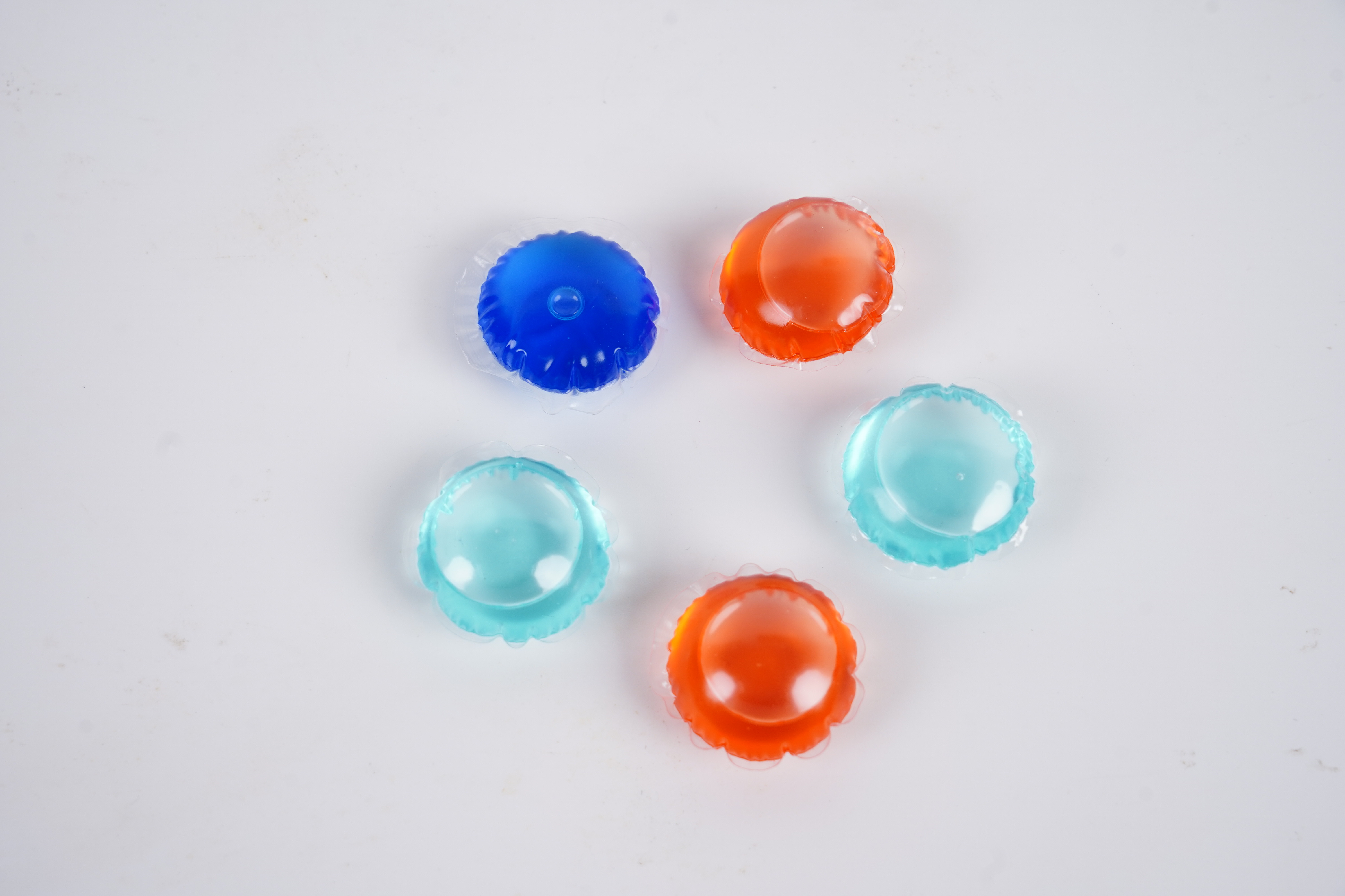 Eco Friendly Biodegradable Laundry Capsules For Washing Machine 3 In 1 Laundry Pods OEM Brand