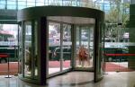 Aluminum alloy frame Tempered Glass Arc Automatic Door with show case
