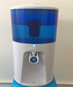 Quality 8.5 Liters Mini Water Cooler Dispenser 240v Desktop wholesale