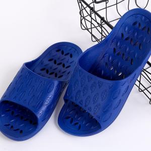 Quality Family Skid Proof Pvc Slippers Antimicrobial Bath Slipper Easy Cleaning wholesale