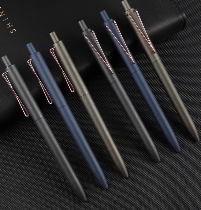 Signature Pen Business Professional Pen High end Metal Pen with Clip Press type Advertising Pen V-shaped Ball Pen