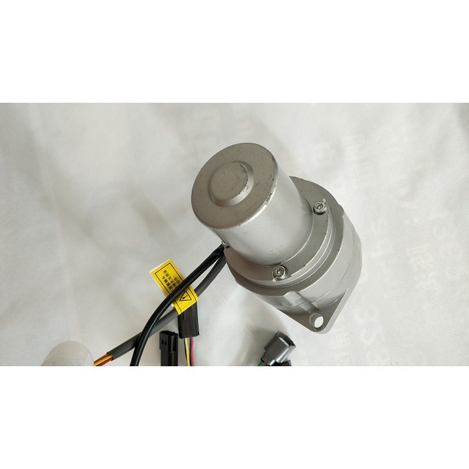 SK200-6 SK200-6E Throttle Motor 2406U197F3