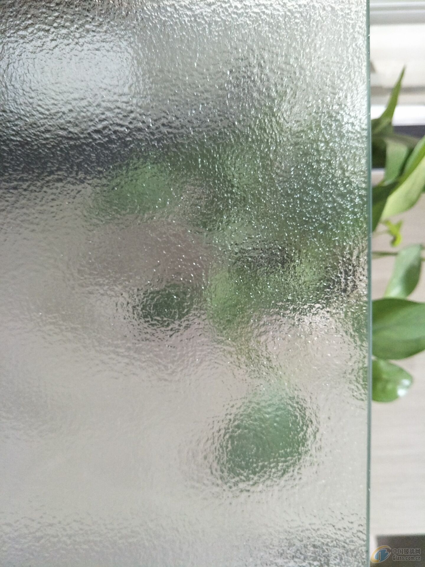 Customized Patterned Tempered Glass 6mm-12mm Clear Toughened Glass Used For Building