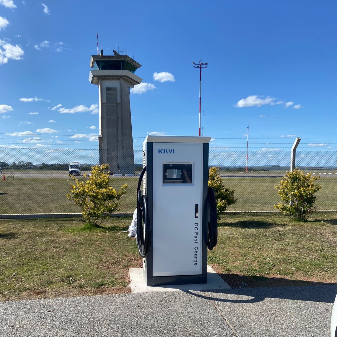 Wind Cooling Box Ev Charging Station DC 7KW 11KW 22KW 30KW 120KW Public