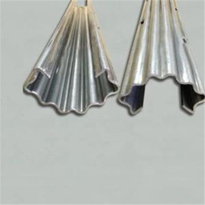 Quality Plant Growing Metal 2.2 Meter Orchard Trellis Post With S Hole wholesale