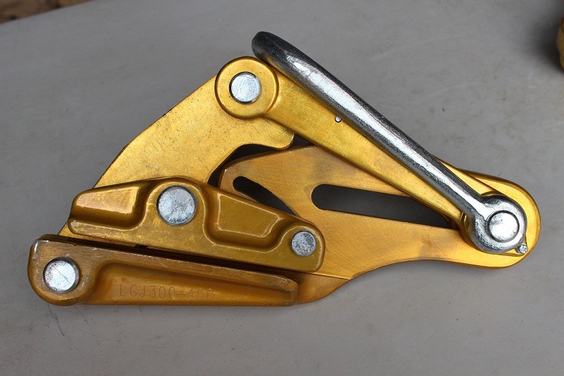 30KN Aluminum alloy Wire Pulling Grip Clamp for 150-240mm2 ACSR Conductor