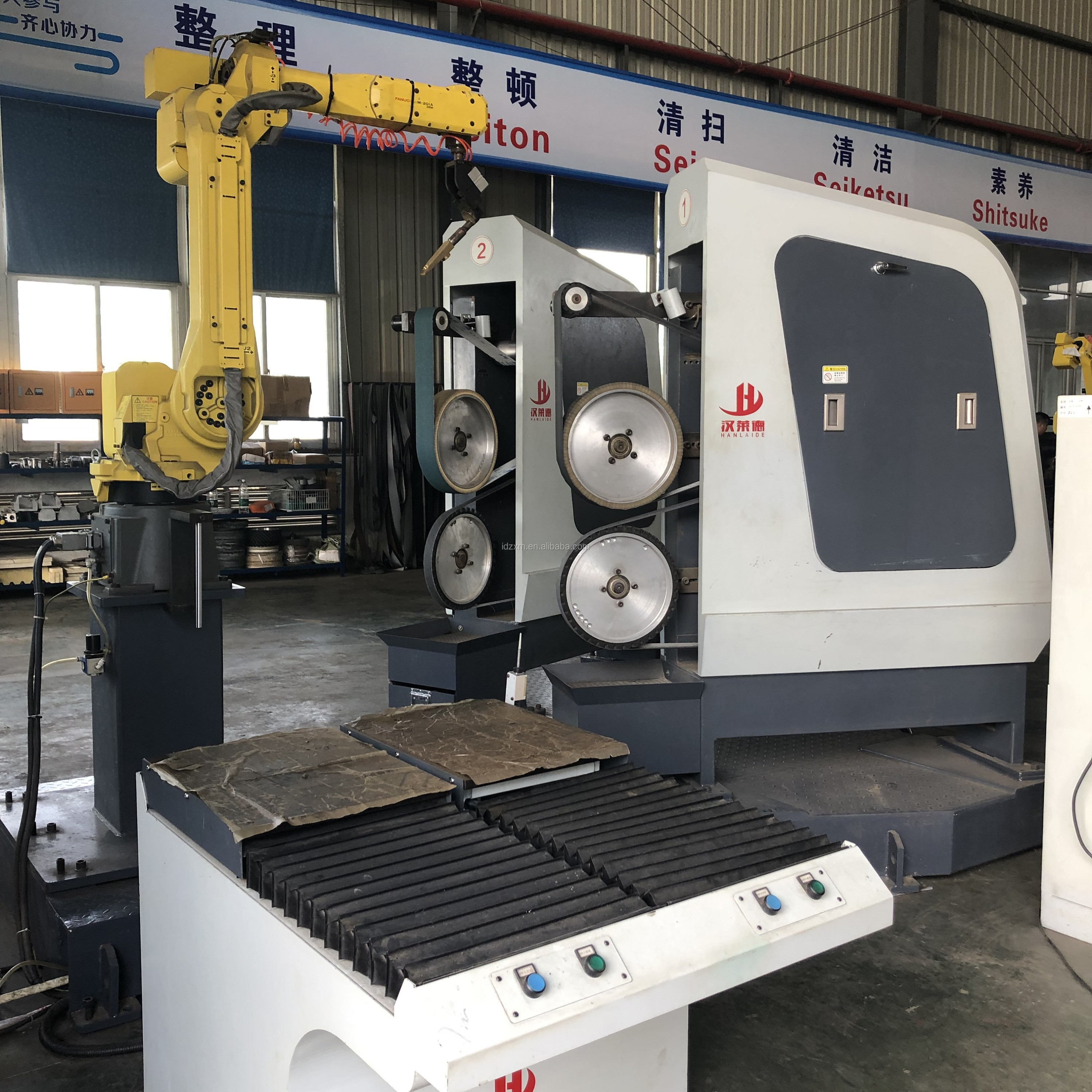 Automatic Position Compensation Robotic Metal Deburring Machine