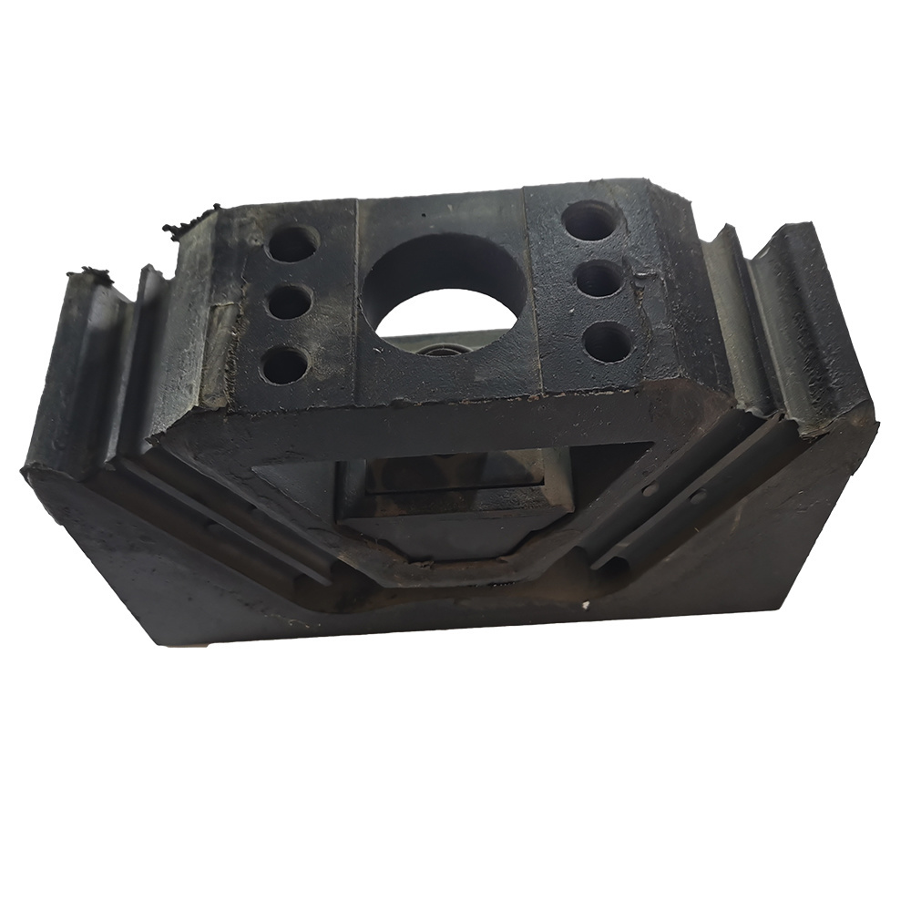 HOWO Trailer Truck Parts Engine Rear Support Wg9725593031