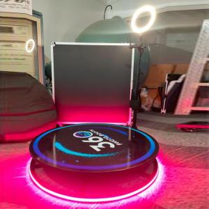 Quality Social Classic Selfie Ring Light Selfie Station Stand 360 Degree Remote control wholesale