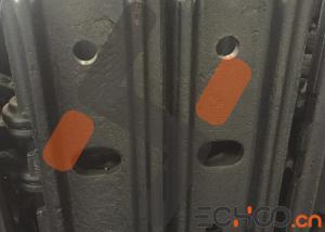 Quality Black Mini For CAT Tracks / Kubota Excavator Tracks With 300mm Track Shoe wholesale