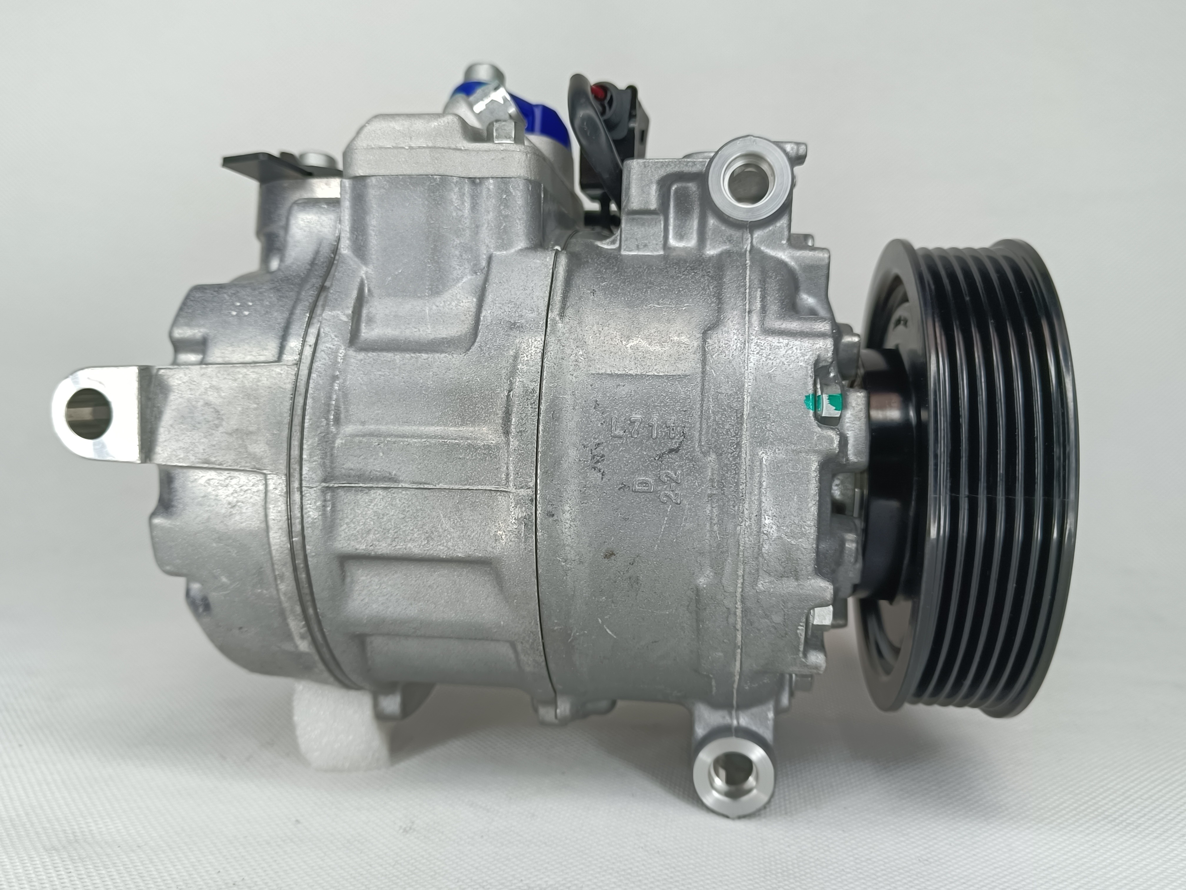 Auto Air Conditioning Compressor For Audi Q7 3.0 Diesel 7L6820808 7SEU16C