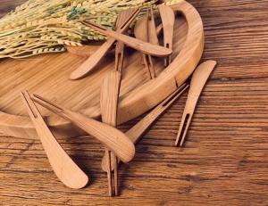 Quality Disposable European Style Low Carbon Bamboo Fork For Cakes Dessert Fruits in Bars wholesale