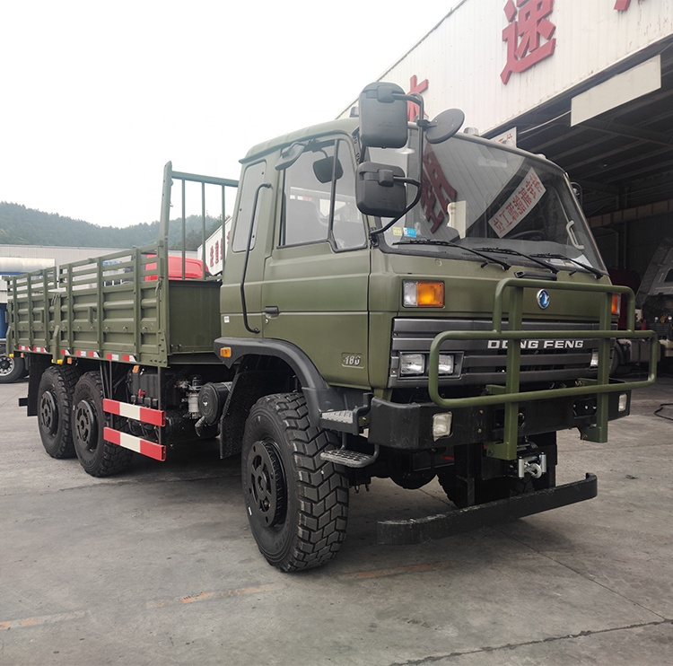 Heavy 6 Wheel Drive Left Steering Civilian 6x6 Desert Off Road Vehicles For Euro 4 Emission Standard