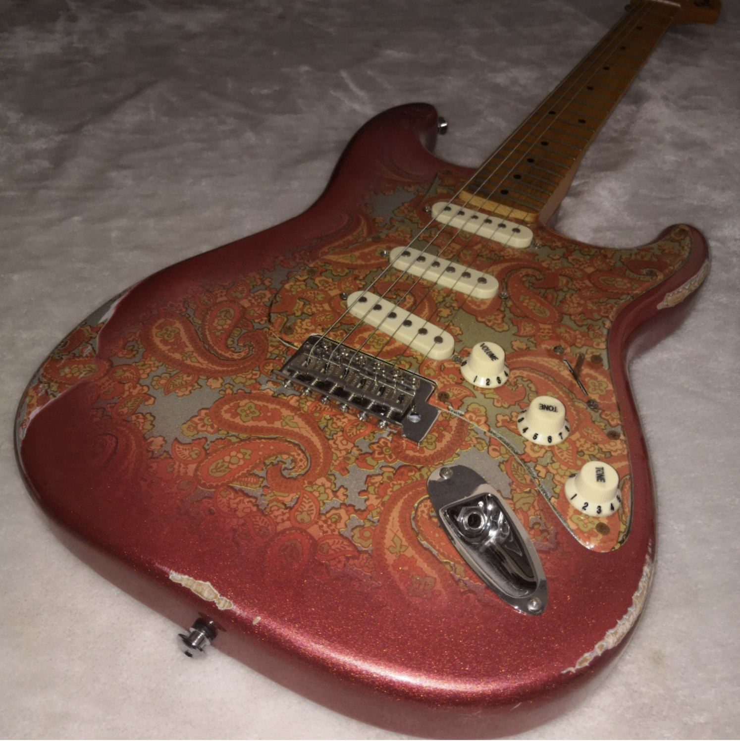High quality custom alder body mahogany neck alder back side JA jaguar electric guitar Prince Cloud brand guitar Hand