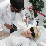 755nm Picosecond Laser Machine For Hair Removal / Tattoo Removal English