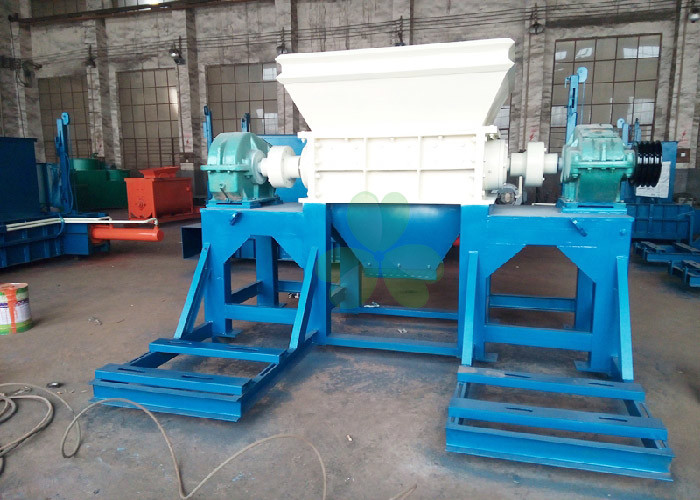 Professional Waste Tire Shredder Machine Q235 Body Material Optional Color