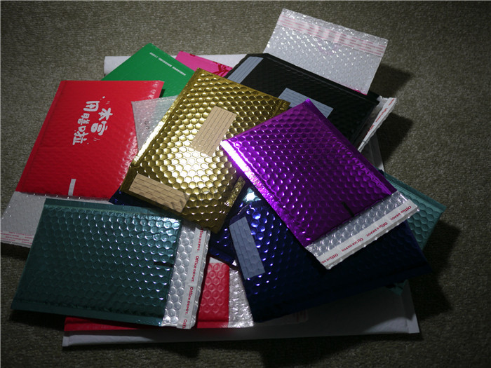 Custom Printed Poly Mailer Envelopes Padded Bubble Bags Waterproof Light Weight
