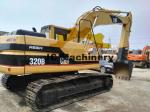 High Efficiency Used 20 Ton Excavators , 0.7m³ CAT 320B Excavator 5.5km/H Speed