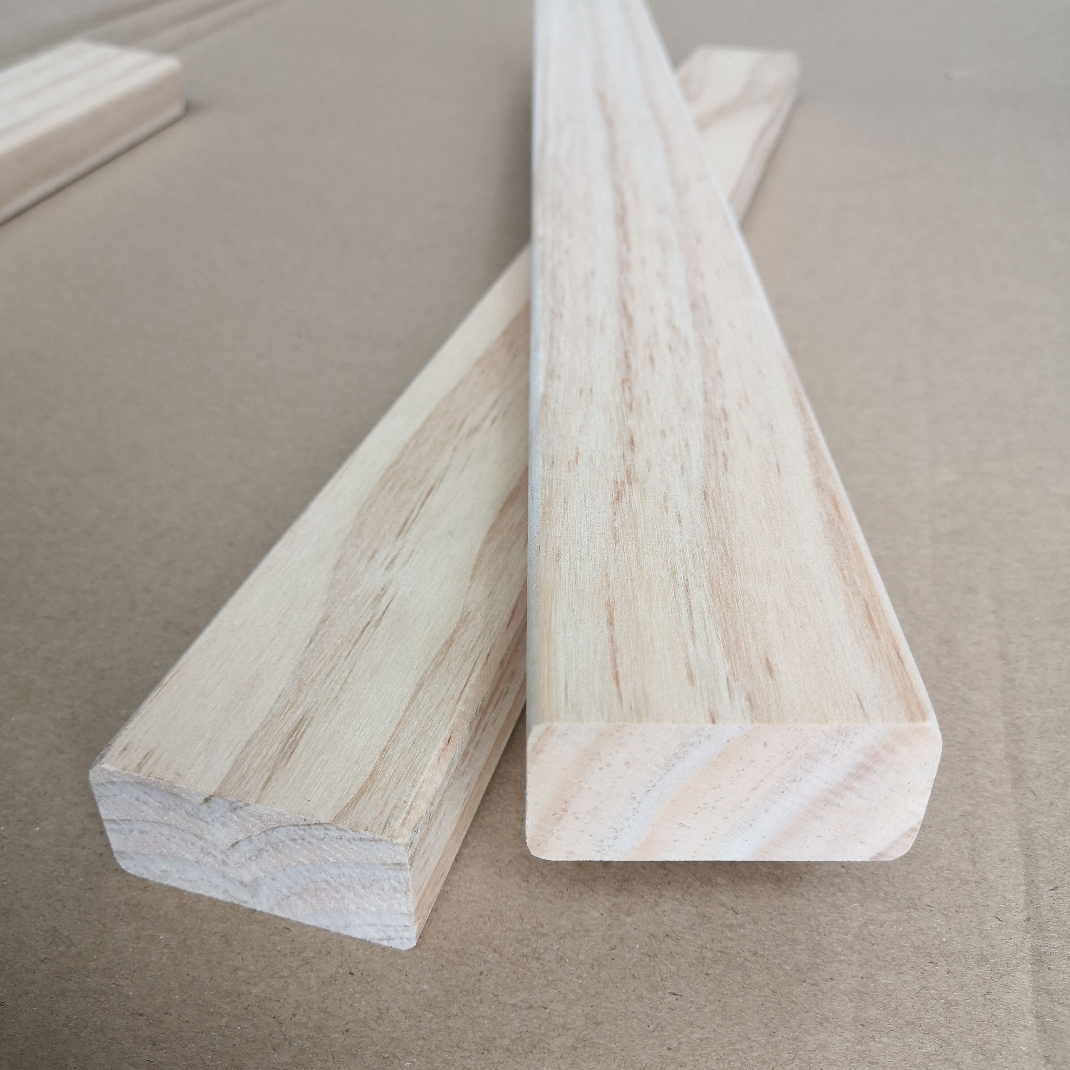Project Solution Capability Others Wood Slatted Bed Frame with Popular Paulownia Wood