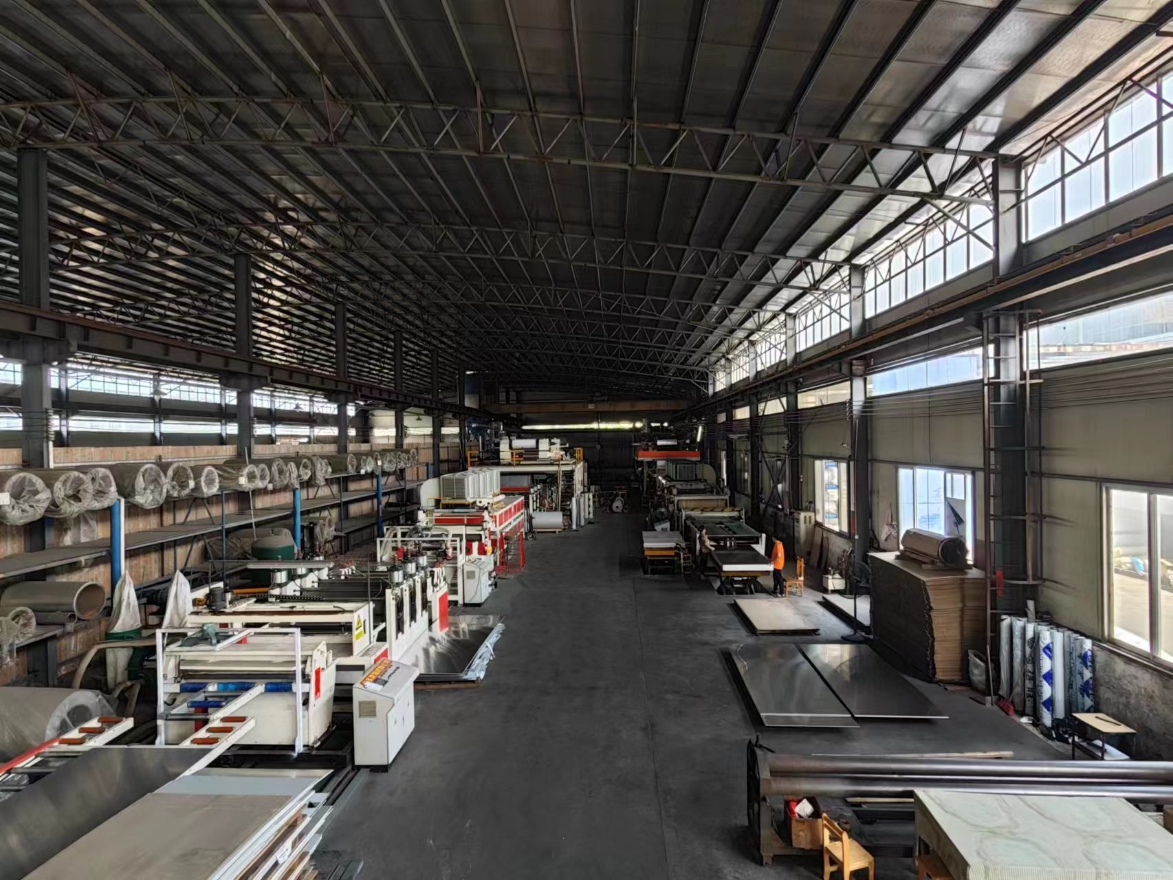 PVDF Coated ACP Sheets 6.0mm Thickness 1220mm * 2440mm Size High Gloss Surface For Retail Display Panels