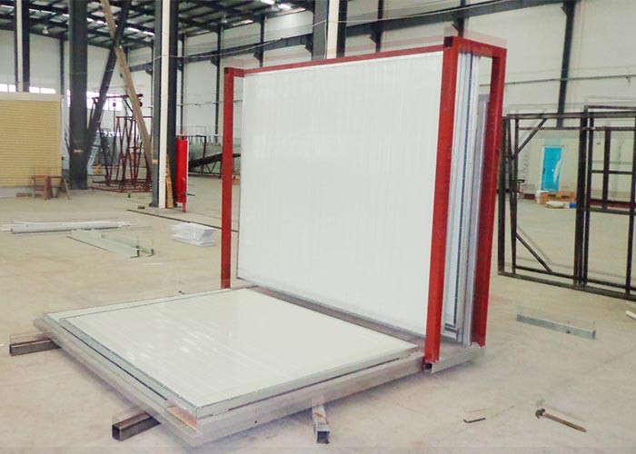 High quality Foldable Portable Emergency Shelter / After-Disaster Housing / Sandwich Panel Housing
