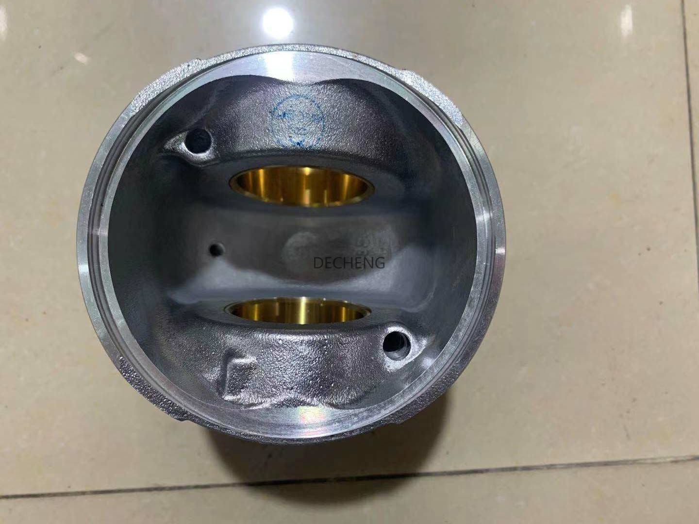 66mm Doosan Engine Parts DL08 130602-01083 FS 113mm Piston