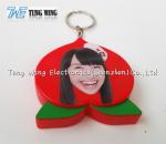 OEM Funny Red Peach Shaped Musical Keyring , Custom Talking Keychain