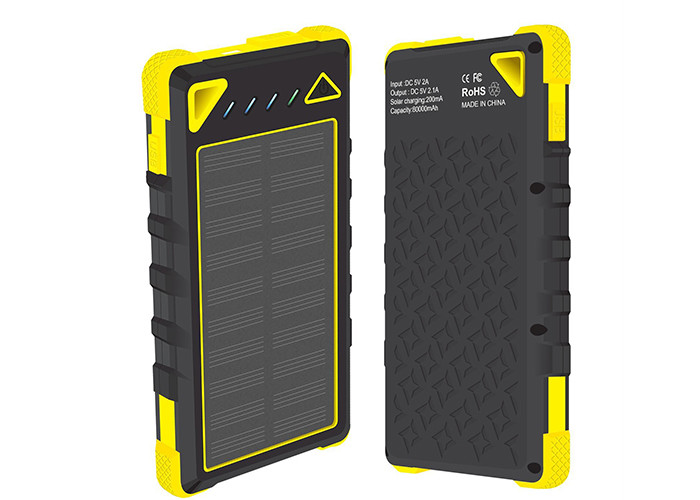 Green Solar Powered Portable Charger Water Resistance With 2 Usb Output Ports