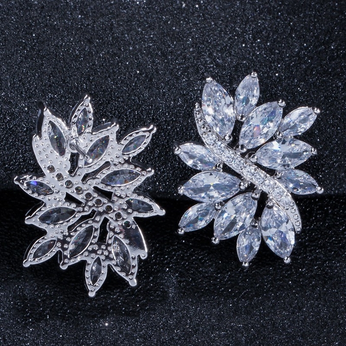 Luxury AAA CZ Stud Earrings For Women Romantic Elegant Female Daily Earrings Colors Available Wholesale