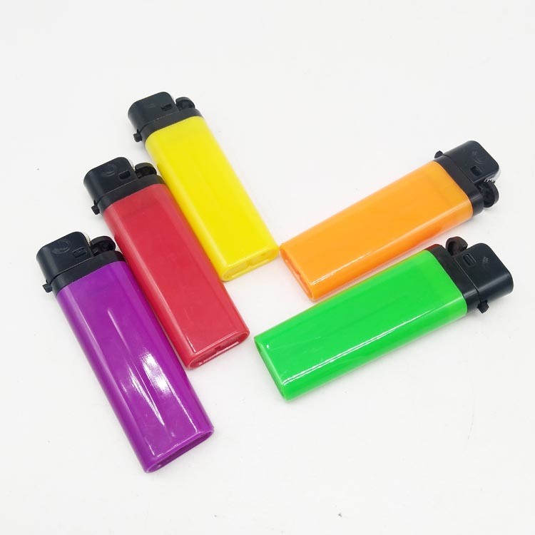 Factory Good Quality Cheap Plastic Briquet Gas Flint Cigarettes Disposable Lighter