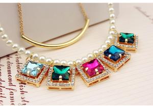 Quality fashion pendant necklace with pearl chain wholesale