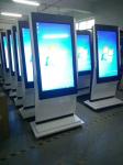 AC110V 350nits Interactive Touch Digital Signage For Cinemas Malls