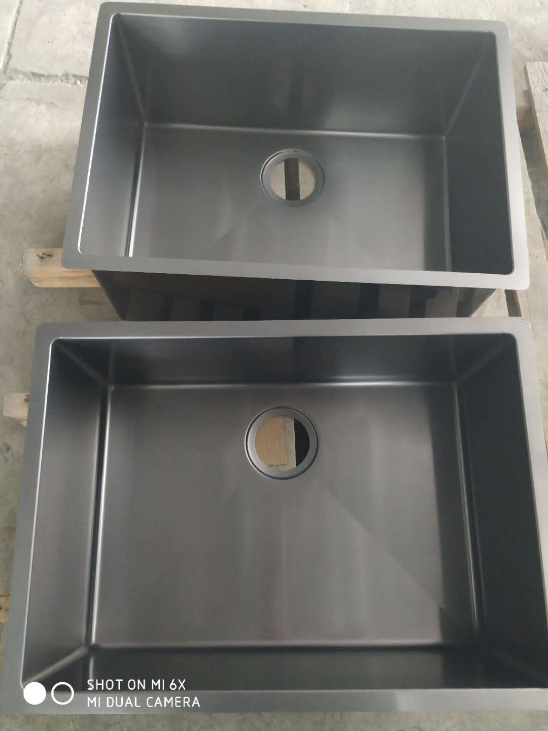 Kitchen Sink / Basins / Faucet Decorative Color Gold Pvd Chrome Titanium Vacuum Coating Machine