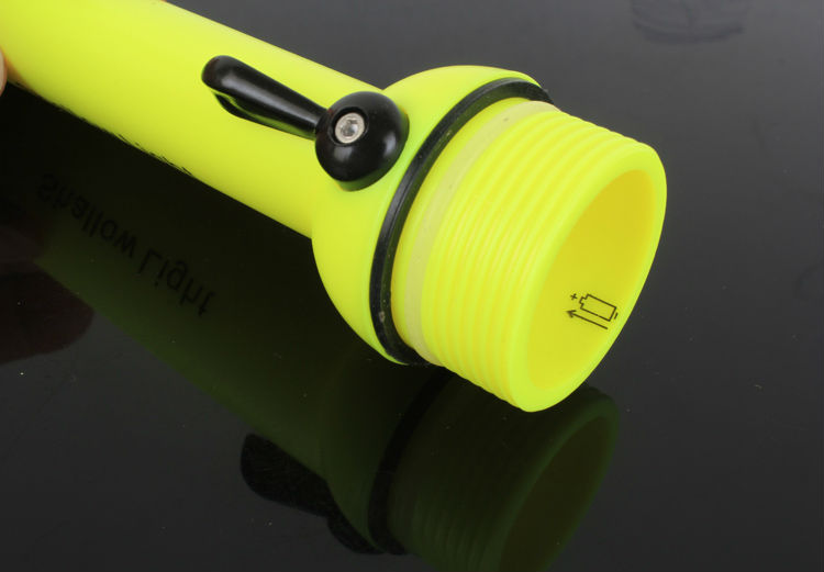 High Power diving flashlight LED light